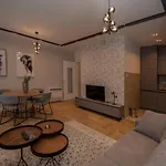 Aloha Apartment *
